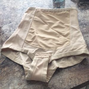 Bellefit waist trainer